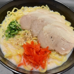 福岡名物とんこつラーメン