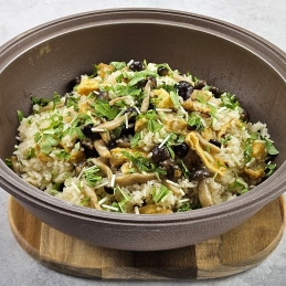 アークホテル特製 秋の木ノ子ご飯