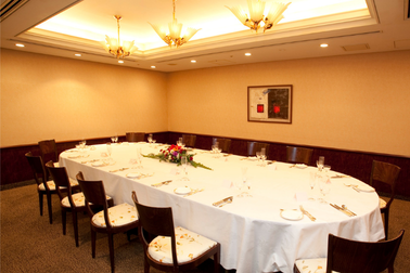 宴会場 面積・料金・収容人数